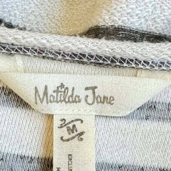 Matilda Jane Classic with a Twist Top Grey and Cream Stripe Lace Trim Drop Cut M - Picture 8 of 10